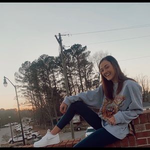 Meet your Posher, Shelby